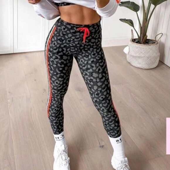 Sarahs Day x WFA Soldier Camo Leggings XS EUC - Picture 1 of 12